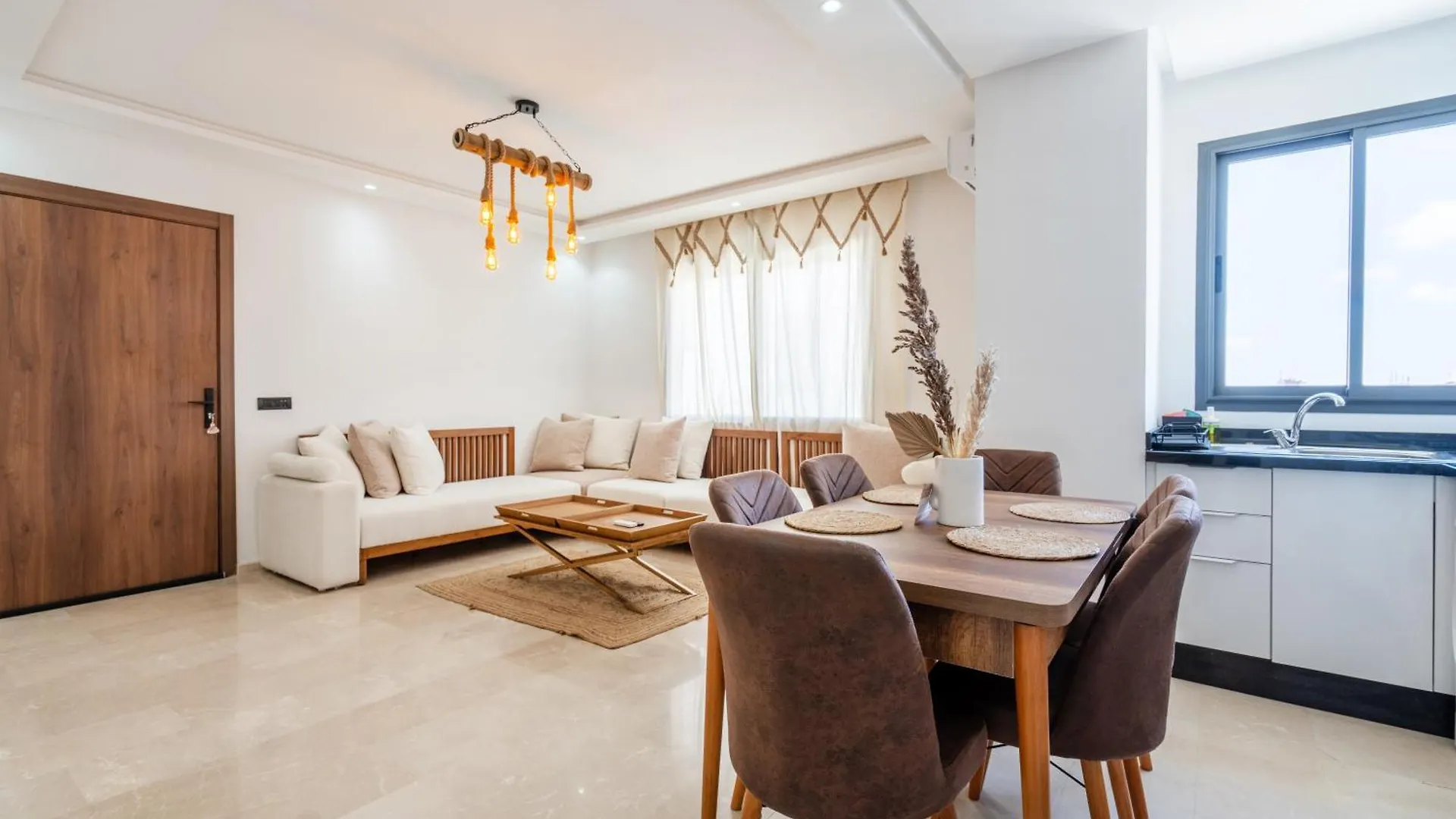 Studio Cosy Proche Gares & Mosque Hassan II Casablanca Apartment